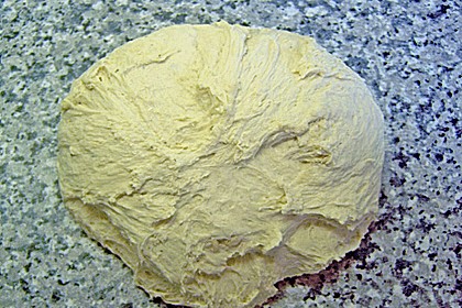 Pyren&auml;isches Zwiebelbrot 2