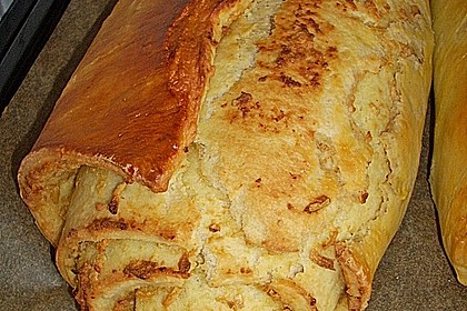 Pyren&auml;isches Zwiebelbrot 19