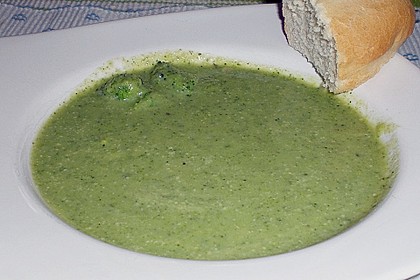 Brokkoli-Cremesuppe 10