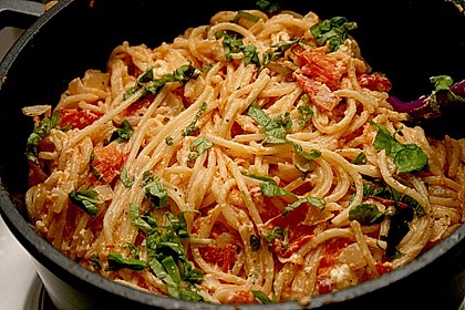 Spaghetti - Tomaten - Feta - Pfanne
