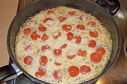 Tomaten-Omlett mit Mozzarella
