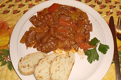 Schweinemedaillons mit Apfel-Meerrettich Sahnesauce 12
