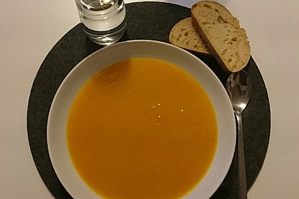 Fruchtige Kürbis - Mango - Suppe 5