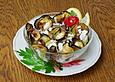 Zucchinischeiben mit Joghurt - Zimt - Sauce