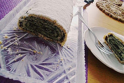 Mohnstollen 24