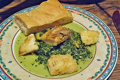Tansanische Fischpfanne mit Spinat 1