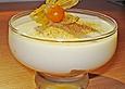 Limettencreme auf frischer Mango