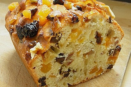 Früchtebrot aus Quark - Öl - Teig 1