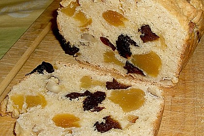 Früchtebrot aus Quark - Öl - Teig 4