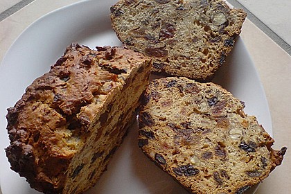 Früchtebrot aus Quark - Öl - Teig 2