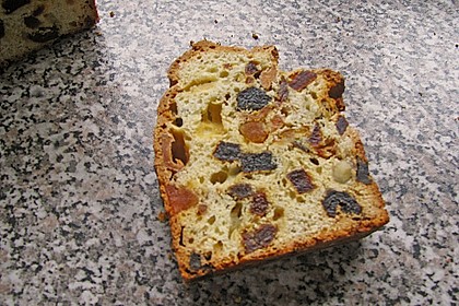 Früchtebrot aus Quark - Öl - Teig 9