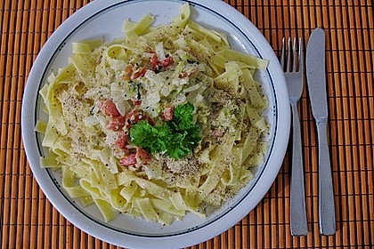 Chinakohlpfanne mit Bandnudeln 3