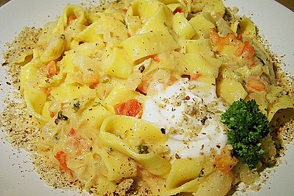 Chinakohlpfanne mit Bandnudeln 1