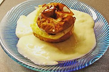Bratäpfel mit Rumrosinen