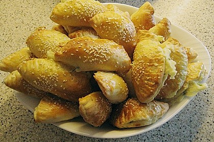 Poaca / gef&uuml;llte Teigtaschen