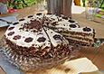 Nusstorte mit feiner Buttercreme