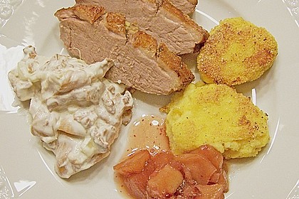 An Knoblauch und Vanille gebratene Entenbrust mit Polentataler 1