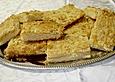 Blechkuchen mit Mandelbl&auml;ttchen