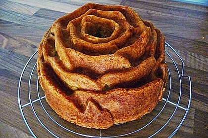 Rhabarber - Marzipan - Gugelhupf 15
