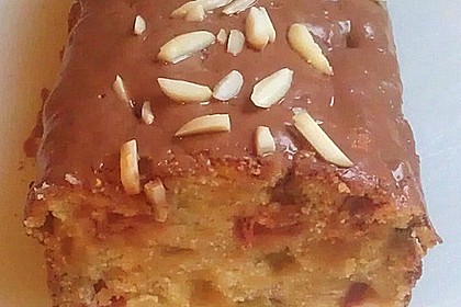Rhabarber - Marzipan - Gugelhupf 18