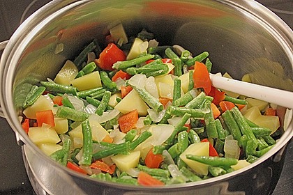 Julies falsche Gulaschsuppe 4