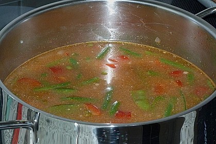 Julies falsche Gulaschsuppe 10