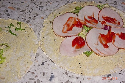 Party Wraps mit Frischk&auml;se und Putenbrust 4