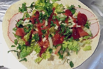 Party Wraps mit Frischk&auml;se und Putenbrust 6