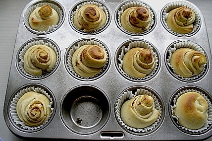 Kanelbullar (Zimtschnecken) 3