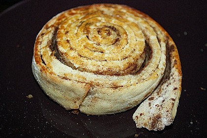 Kanelbullar (Zimtschnecken) 4