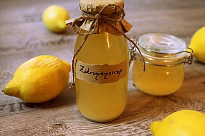 Chrissis Zitronensirup – Grundstoff für Zitronenlimonade 1