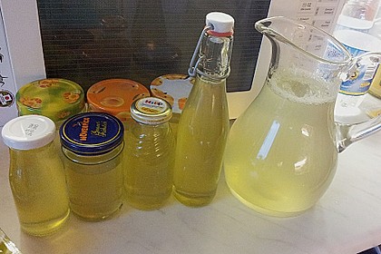 Chrissis Zitronensirup – Grundstoff für Zitronenlimonade 17