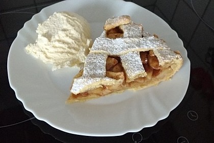 Gedeckter Apfelkuchen 18
