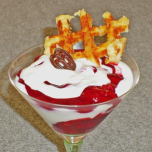 Rote Grütze Dessert (Rezept mit Bild) von mima53 | Chefkoch.de