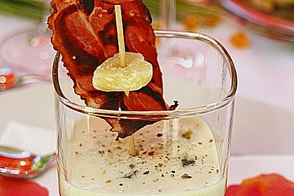 Zucchinikaviar mit Parmesancreme 2