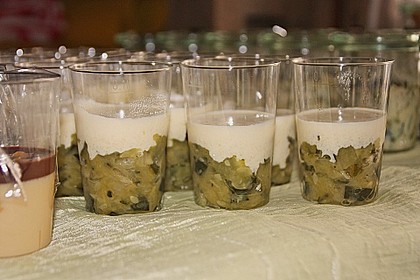Zucchinikaviar mit Parmesancreme 20