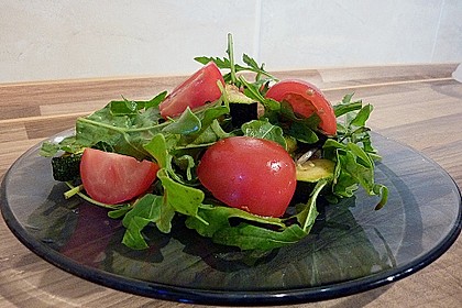 Salat von lauwarmen Grillgem&uuml;sen