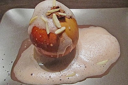 Bratapfel mit Gl&uuml;hweinschaum