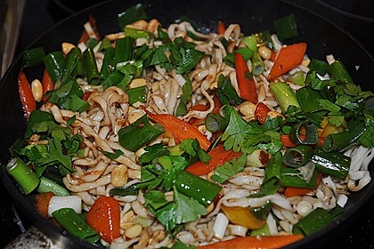 Chinesisches H&uuml;hnerfleisch mit Cashewn&uuml;ssen 2