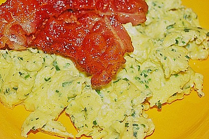 K&auml;se - R&uuml;hrei mit Speck