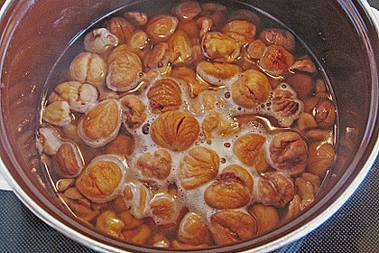 Vermicelles (Maronenp&uuml;ree) mit Sahne