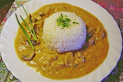 Schweineragout in Curry - Senf - Sauce 1