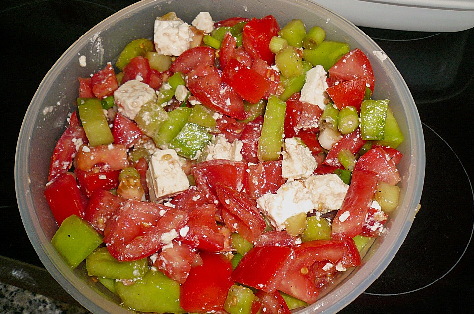 Tomatensalat mit Honigmelone und Schafskäse (Rezept mit Bild) | Chefkoch.de