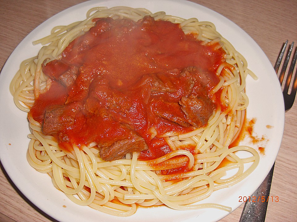 Spaghetti mit Rindfleisch - Sugo (Rezept mit Bild) | Chefkoch.de