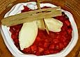 Karambolesorbet auf Erdbeerragout mit Ingwerespuma, Wollmispel - Culis