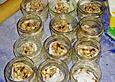 Hefeschnecken im Glas