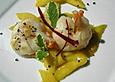 Gegrillte Riesengarnelen mit Salat von sauren Mangos