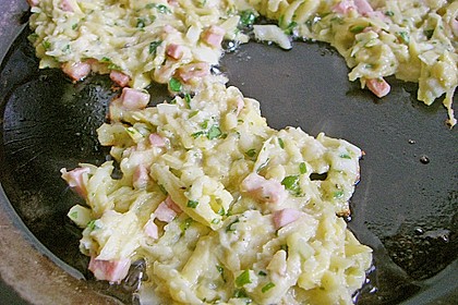 Deftige B&auml;rlauch-R&ouml;sti mit Schinken 2