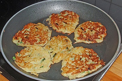 Deftige B&auml;rlauch-R&ouml;sti mit Schinken 6
