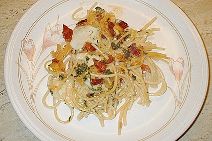 Sp&auml;tzle - K&auml;se - Schinken - Auflauf